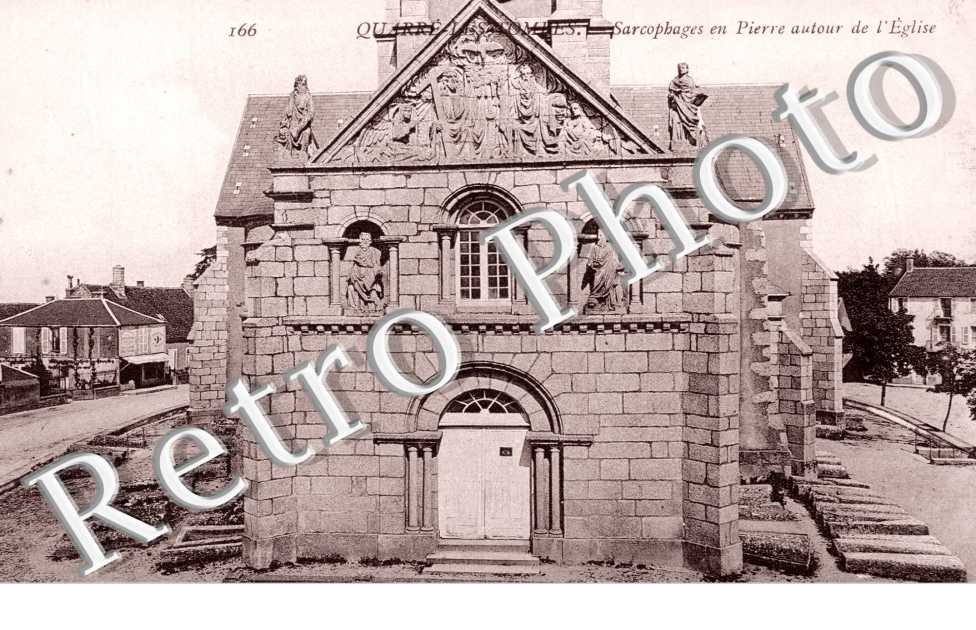 Sarcophage en pierre