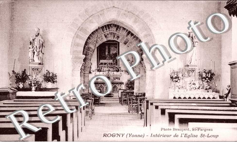 Intérieur de l'Eglise St-Loup
