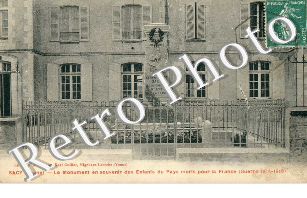 Le monument aux morts