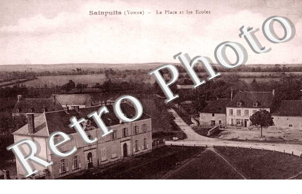 La place et les ecoles