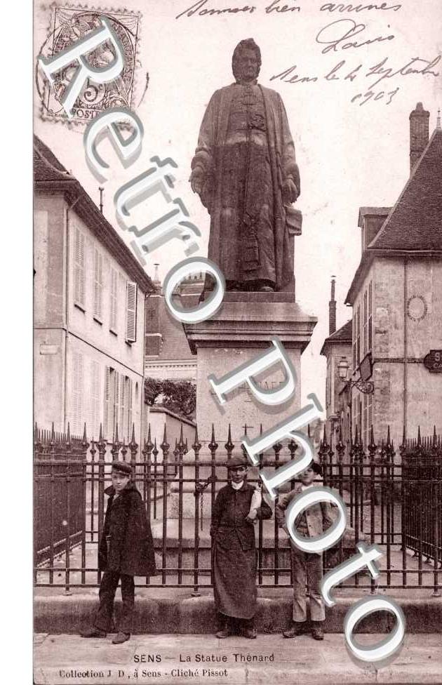La Statue Thenard