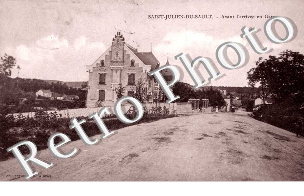 Avant l'Arrivee en Gare