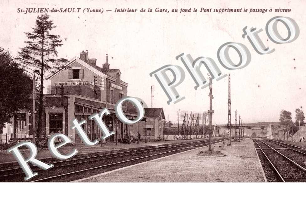 Interieur de la Gare