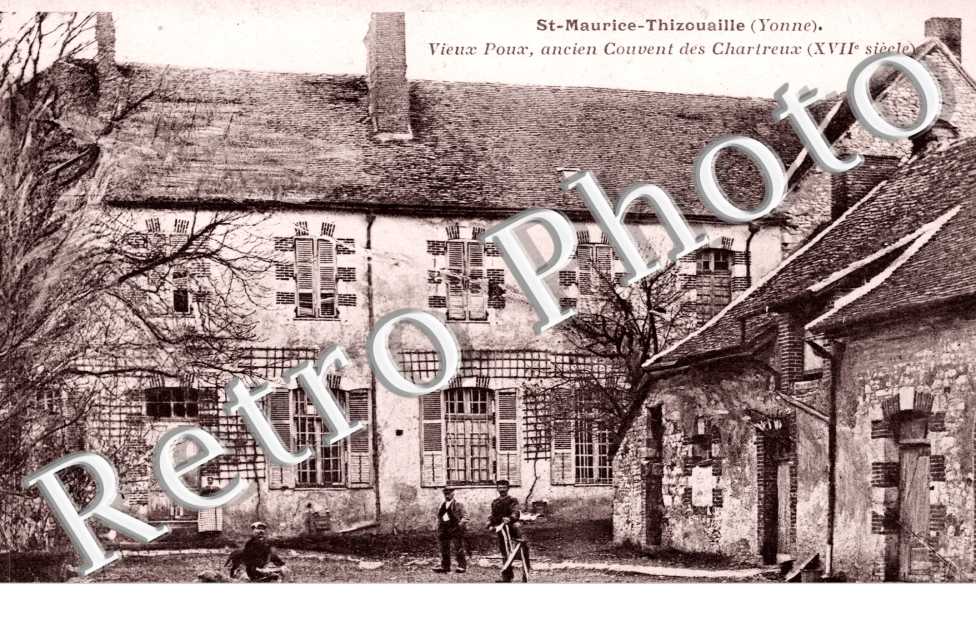 Vieux Poux, ancien Couvent des Chartreux (XVIIeme siecle)