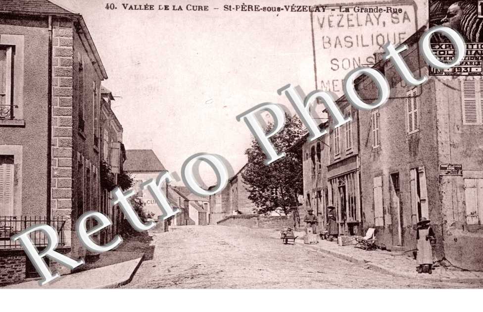 Saint-Pere-sous-Vezelay, la Grande Rue