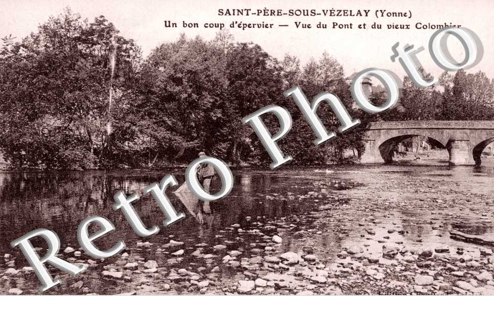 Un Bon coup d'Epervier, vue du Pont et vieux Colombier
