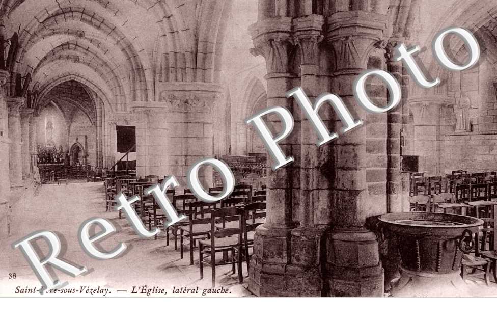 L'église latéral gauche