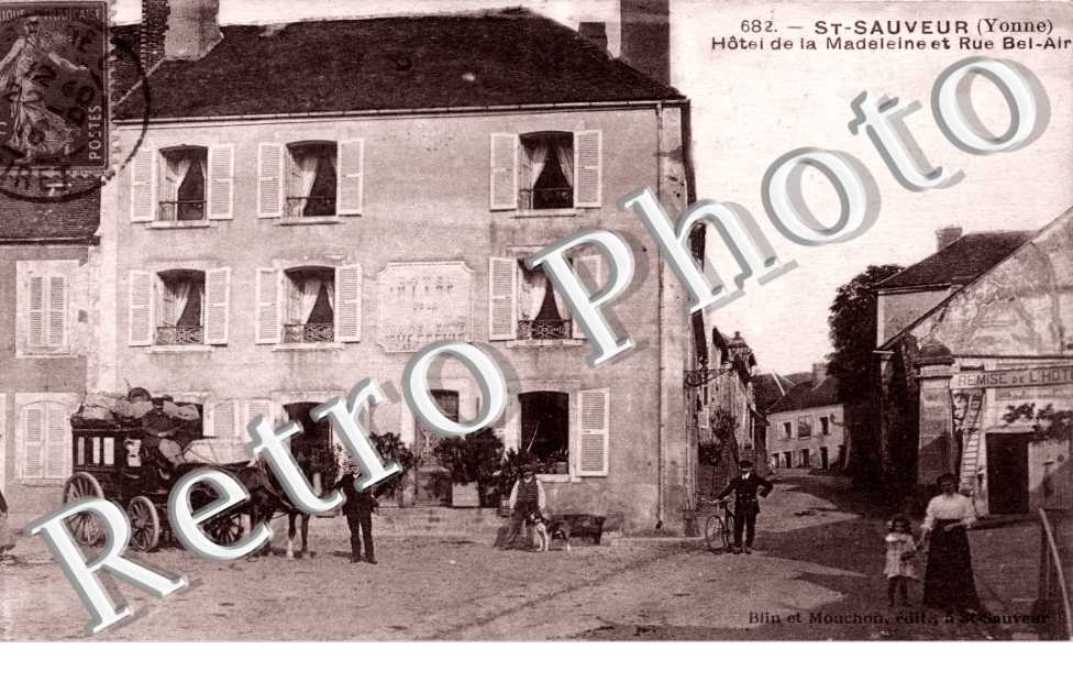 Hotel de la Madeleine et rue Bel-Air