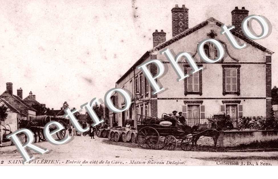 entree du cote de la gare