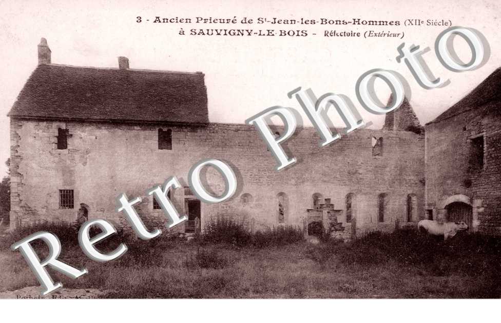 Réfectoire de l'ancien prieuré vu de l'exterieur