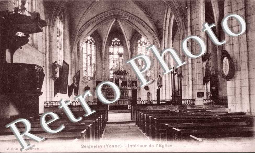 Interieur de l'eglise