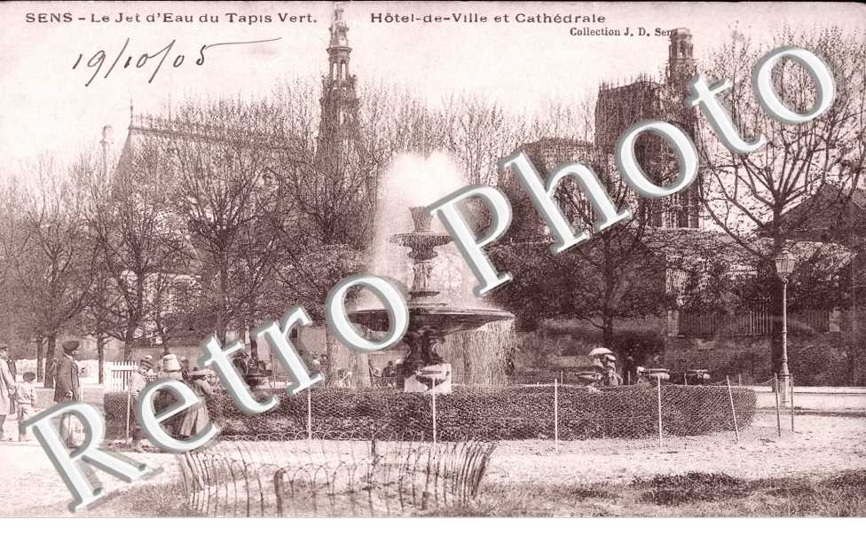 Hotel de Villes et cathedrale