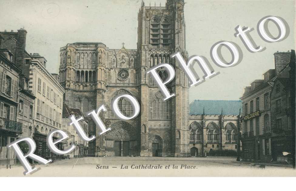 la Cathedrale et la Place