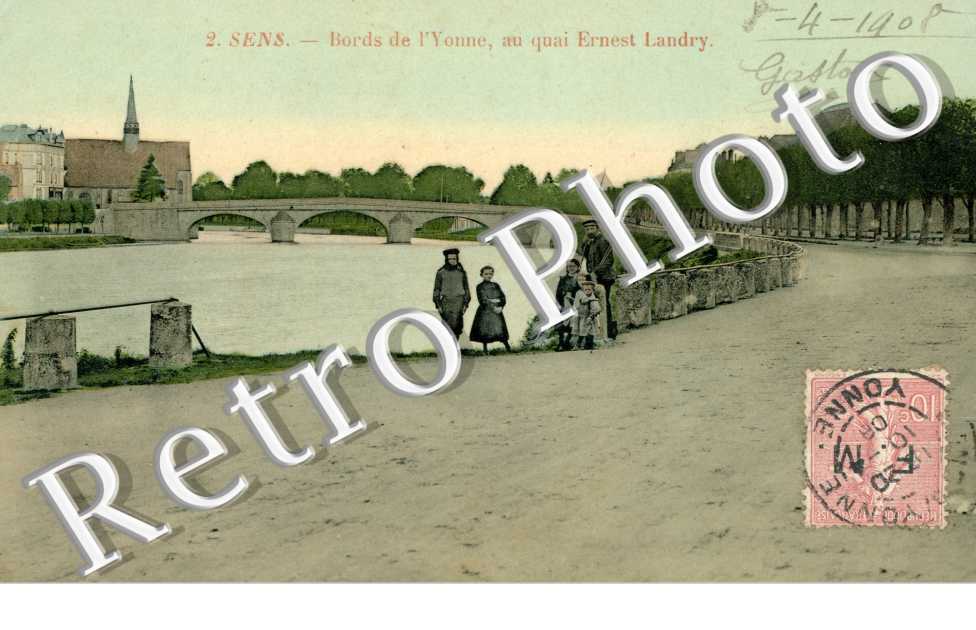 Bords de l'Yonne au quai Ernest Landry