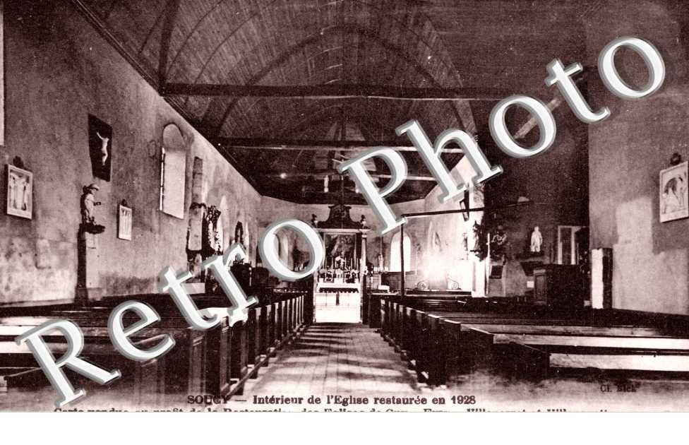 Interieur de l'eglise
