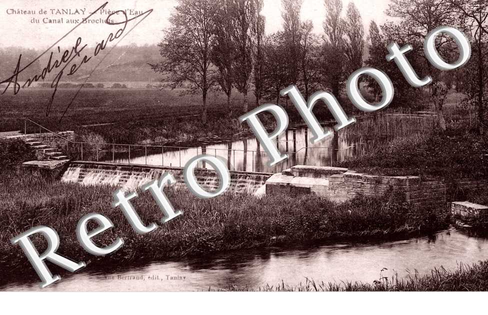 Piece d'eau du Canal aux Brochets
