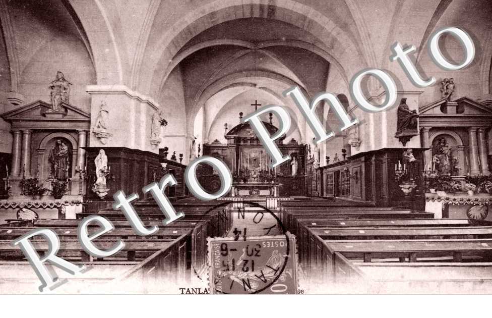 Interieur de l'eglise