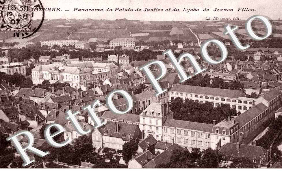 Panorama du Palais de Justice et du Lycee de Jeunes Filles