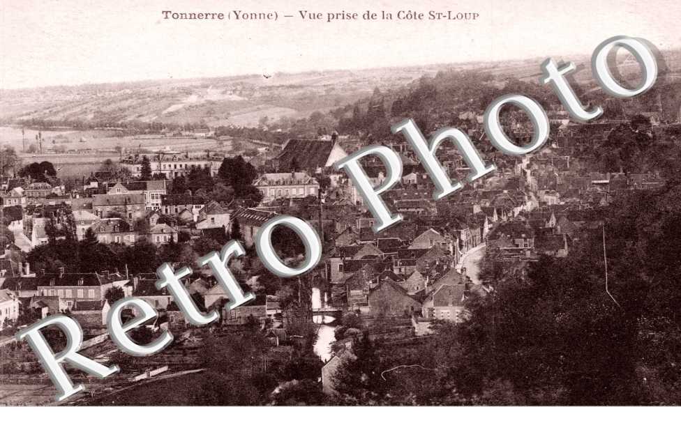 Vue prise de la Cote Saint Loup