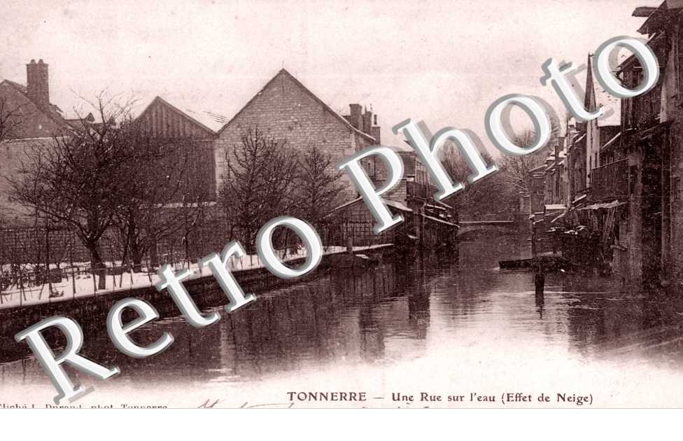"Une Rue sous l'Eau"