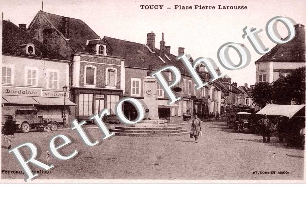 Place Pierre Larousse