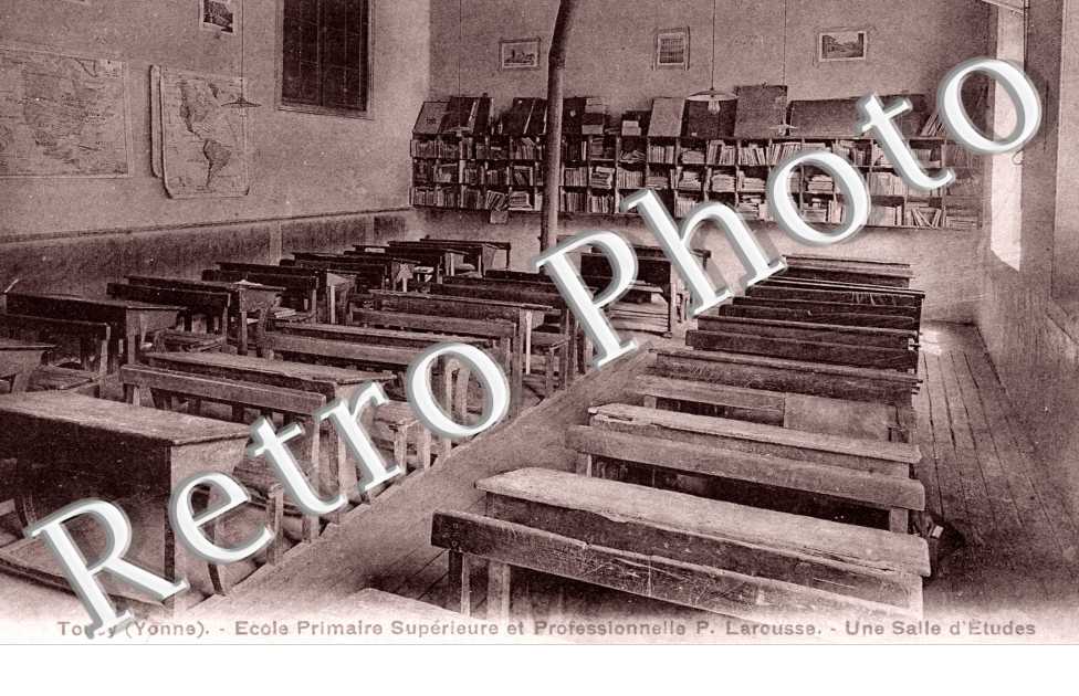 Ecole Primaire Superieure et Professionnelle Pierre Larousse - Une salle d'etude