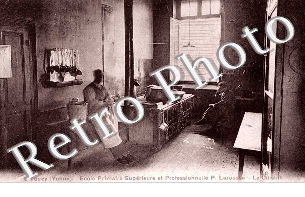 Ecole Primaire Superieure et Professionnelle Pierre Larousse, la Cuisine