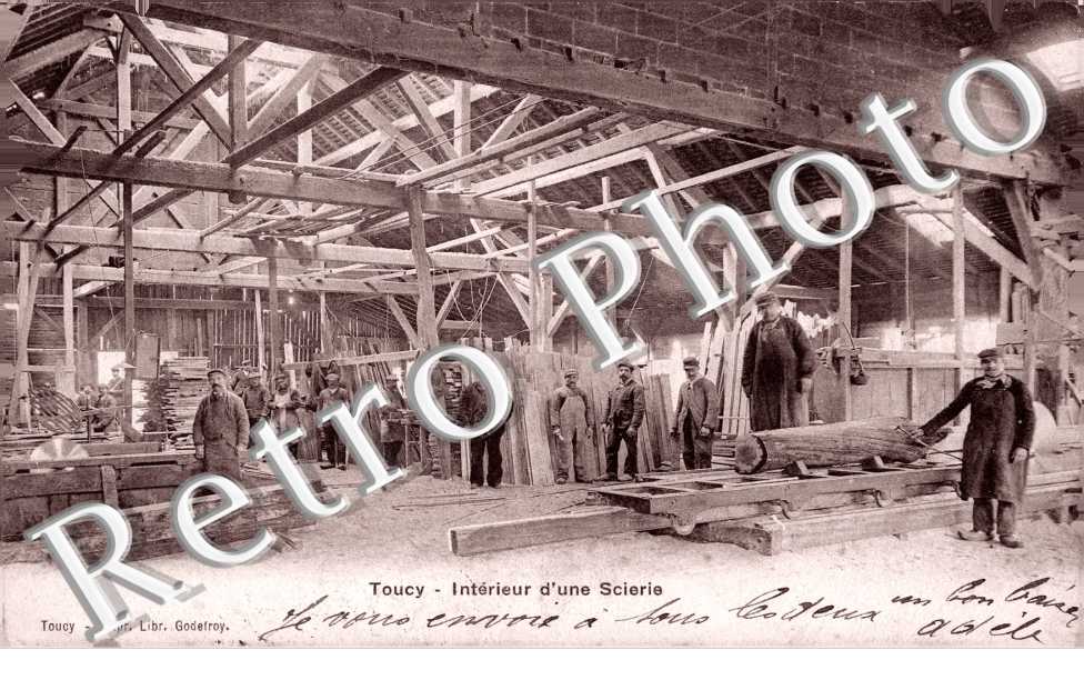 l'Interieur d'une Scierie