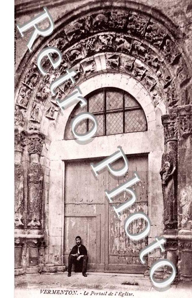 Portail de l'Eglise