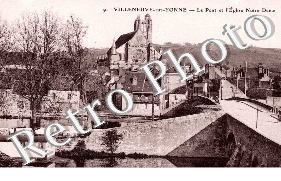 le pont et l'eglise Notre Dame