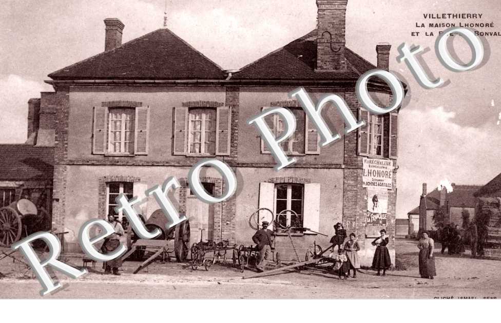 la Maison Lhonore et la Rue de Bonval