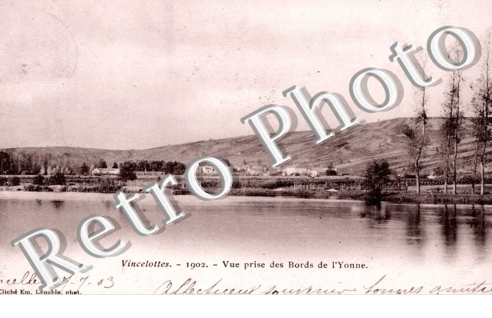 Vue prise des Bords de l'Yonne, 1902