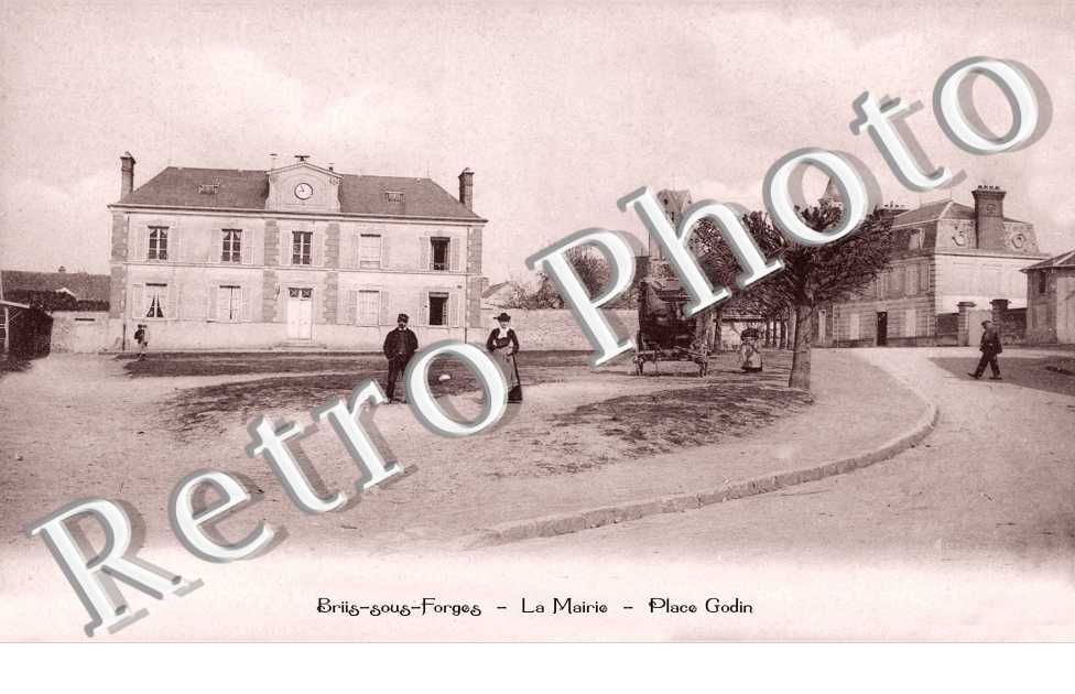La Mairie, Place Godin