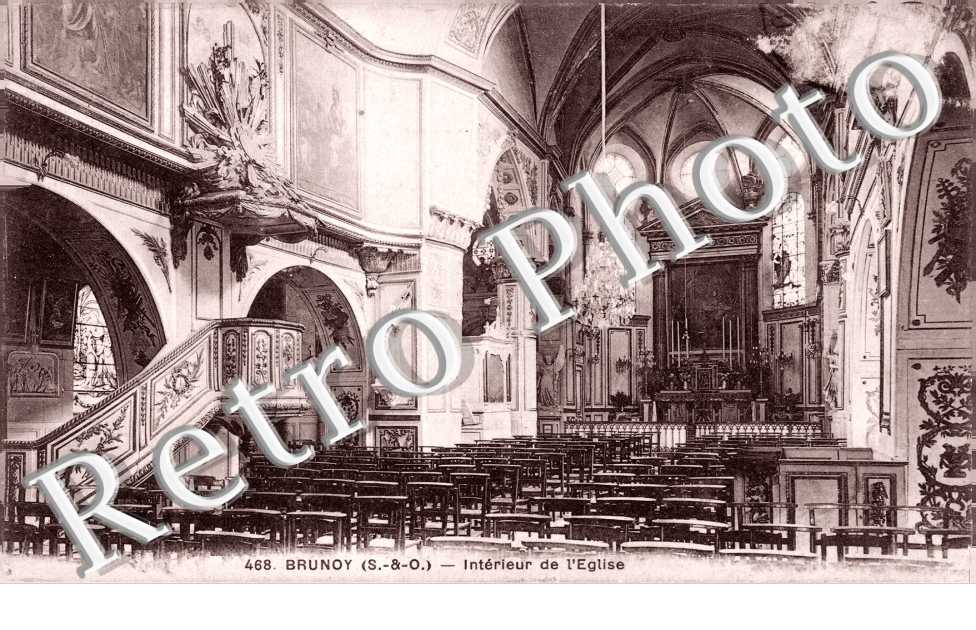 Interieur de l'Eglise