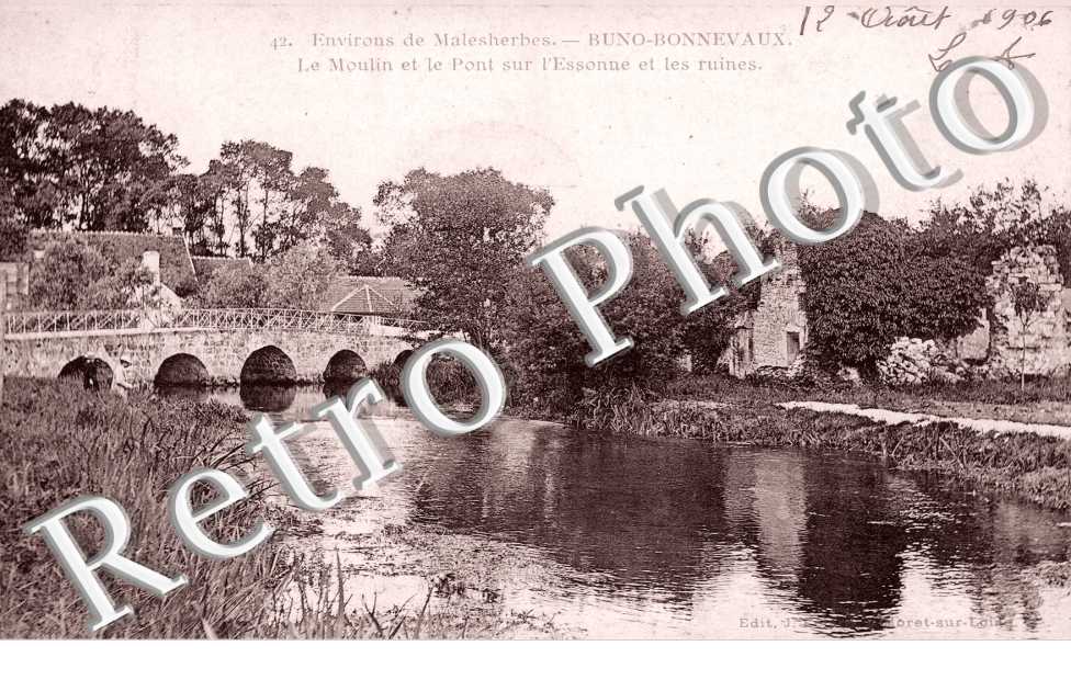 Le Moulin et le Pont sur l'Essonne et les Ruines