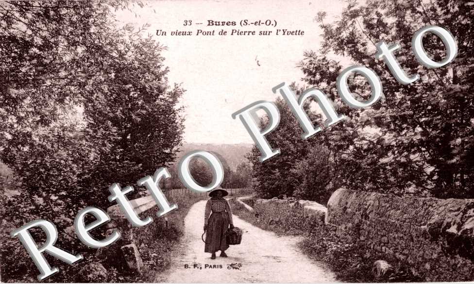 un vieux pont de Pierre sur l'Yvette