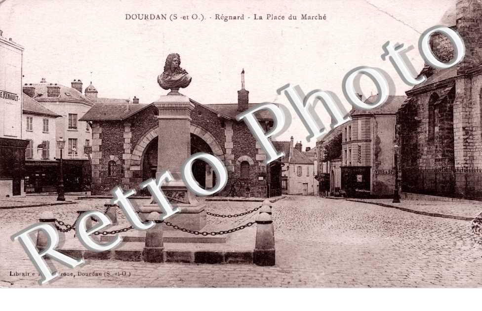 Regnard La place du marche