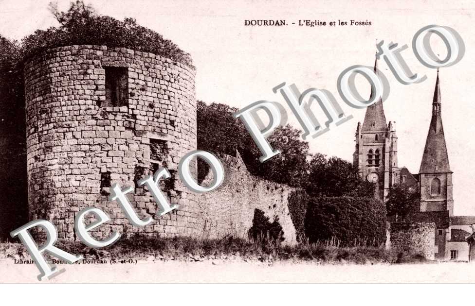 L'eglise et les fosses