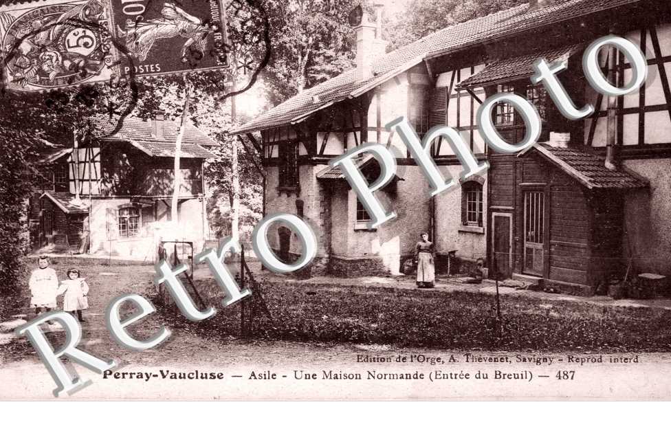 Perray-Vaucluse Asile Une maison Normande (entree du Breuil)