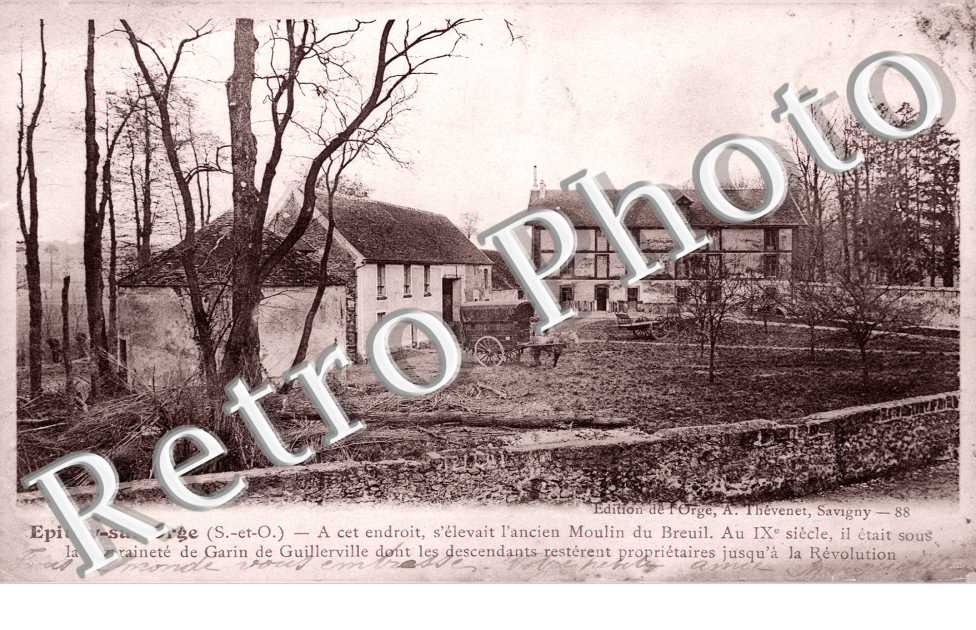 Place de l'Ancien Moulin du Breuil