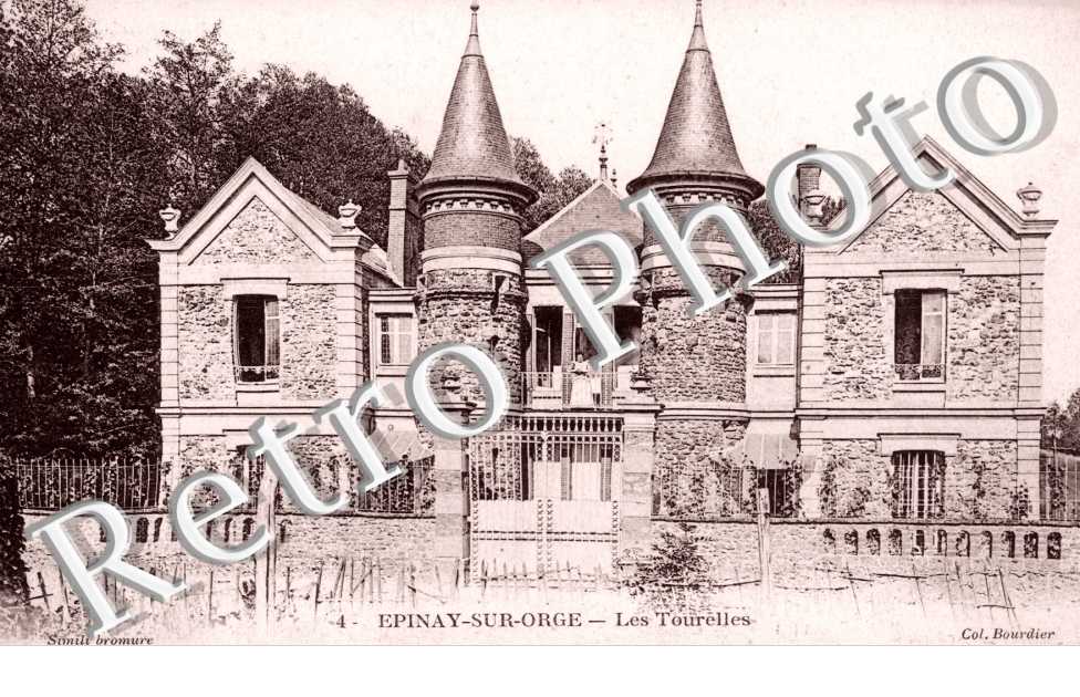 Les Tourelles