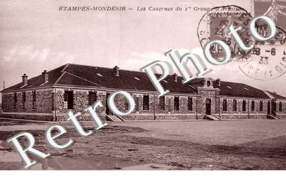 Les Casernes du 1er Groupe d'Aviation