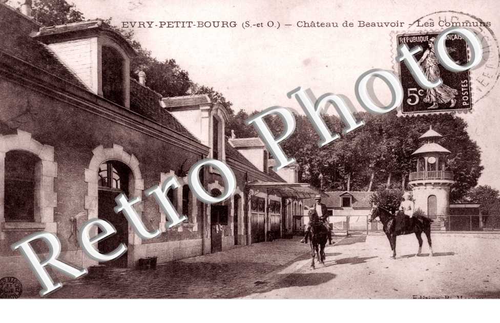 Chateau de Beauvoir, les Communs