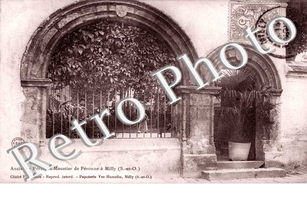 Ancienne Porte du Moustier de Peronne