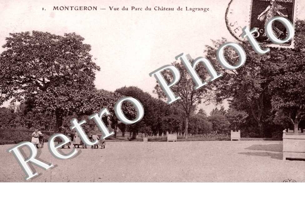 Vue du Parc du Chateau de Lagrange