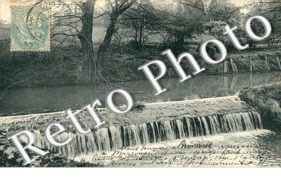 Chute d'eau de la Riviere l'Orge