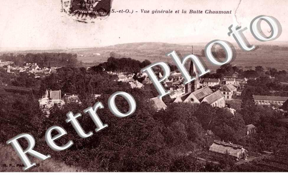Vue generale et la Butte Chaumont