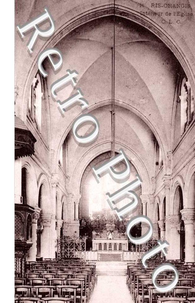 Interieur de l'Eglise