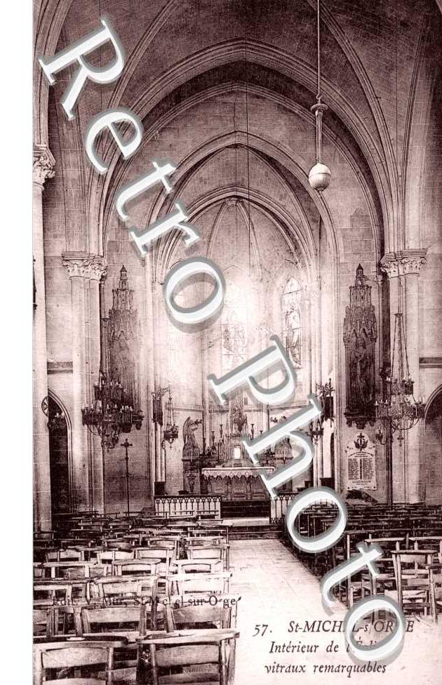 Interieur de l'Eglise
