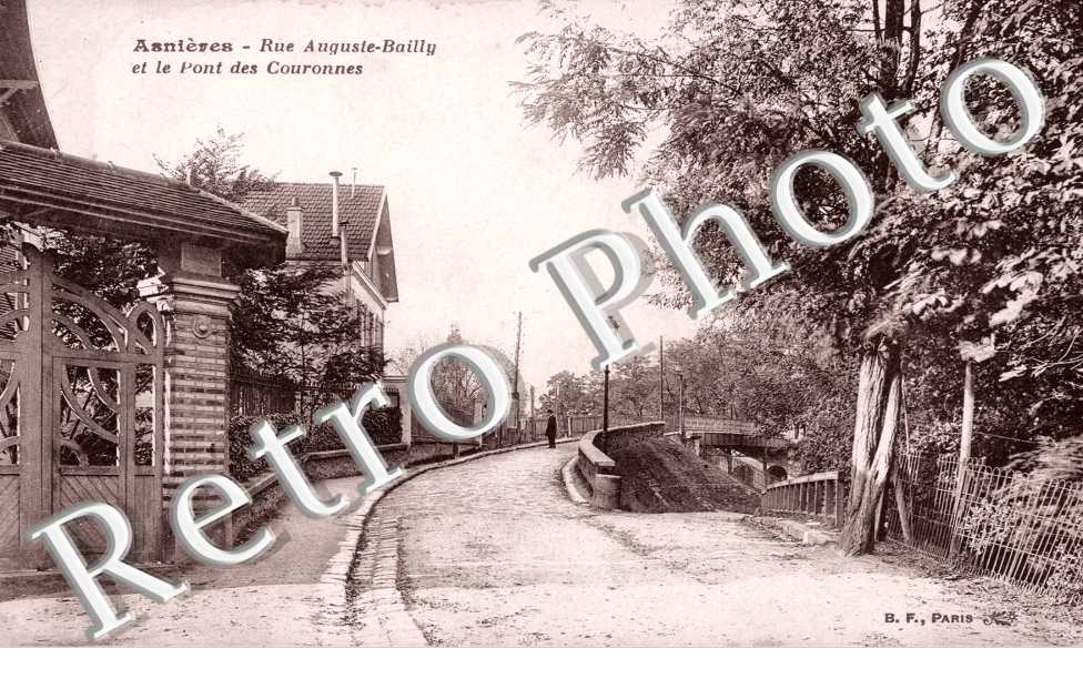 Rue Auguste-Bailly et le Pont des Couronnes